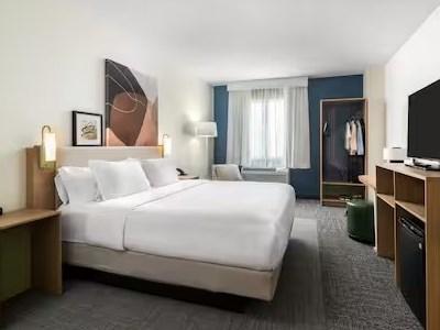Sleep & East Chase Motel 3*