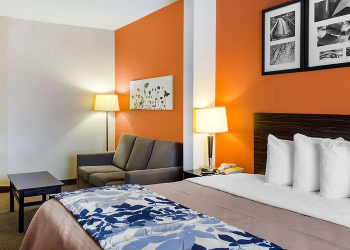 Sleep Inn & Suites East Chase