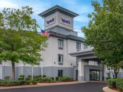 Sleep & East Chase Motel 3*