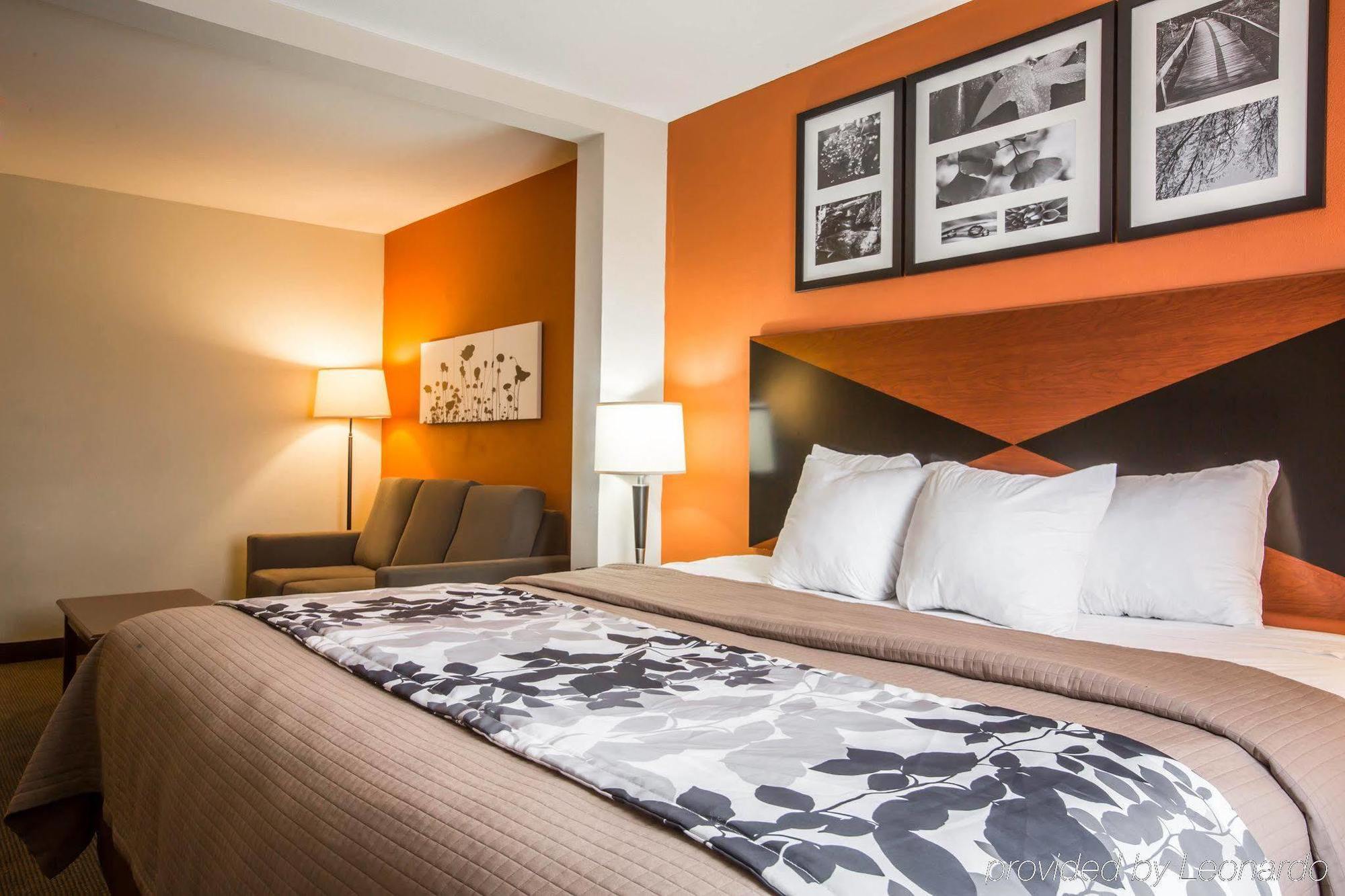 Sleep & East Chase Motel 3*